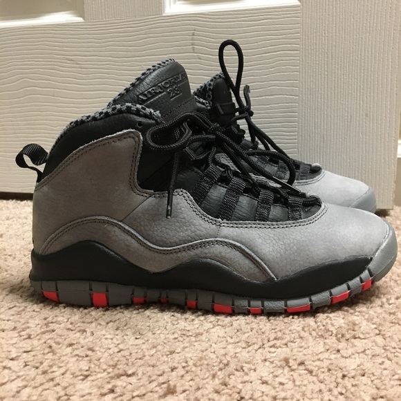 Air Jordan 10 Retro GS - Picture 2 of 5
